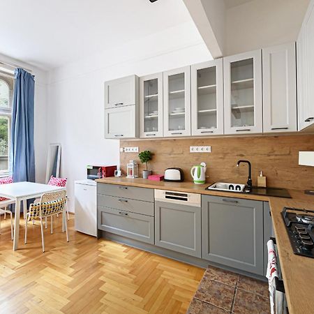 Urban Nice Homes Citycentre Будапеща Екстериор снимка