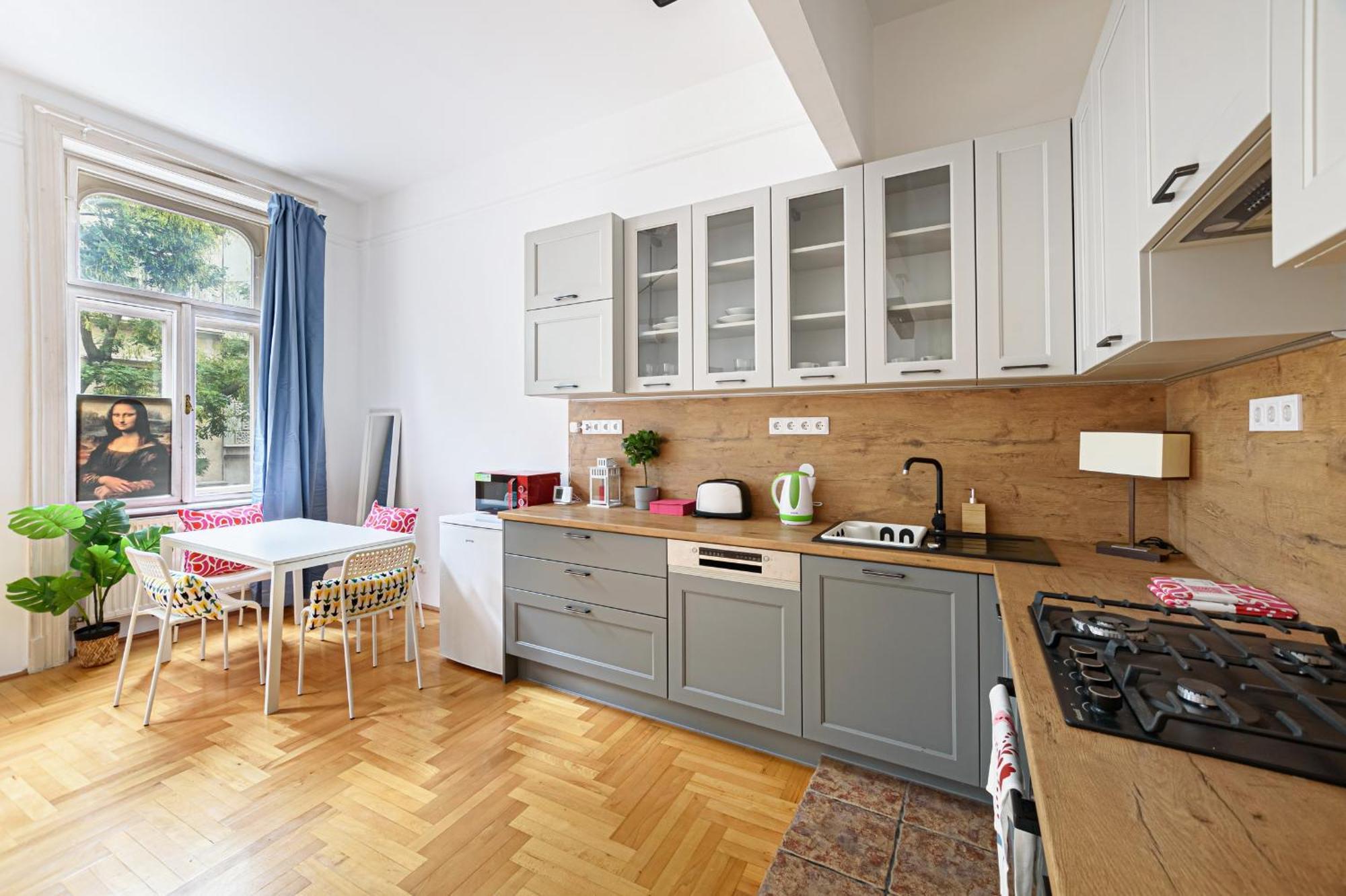 Urban Nice Homes Citycentre Будапеща Екстериор снимка